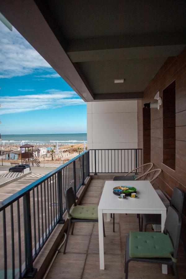 Green Apartament Near The Beach Năvodari Екстериор снимка