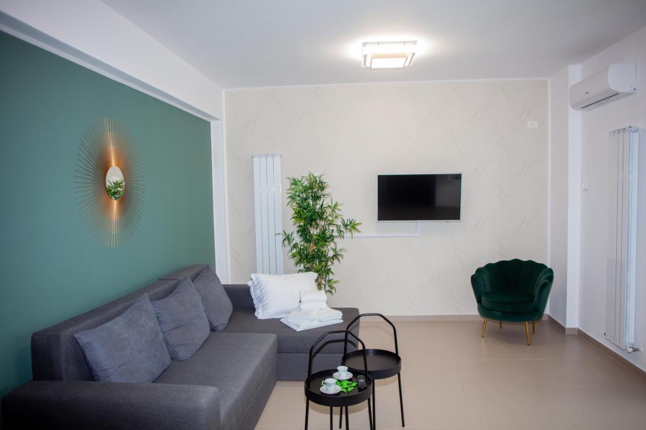 Green Apartament Near The Beach Năvodari Екстериор снимка
